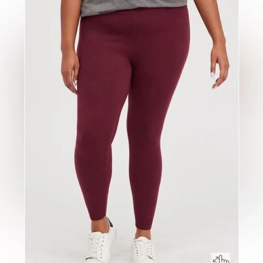 NWT Torrid Full Length Signature Waist Sweater Maroon Leggings Joggers Sz 3